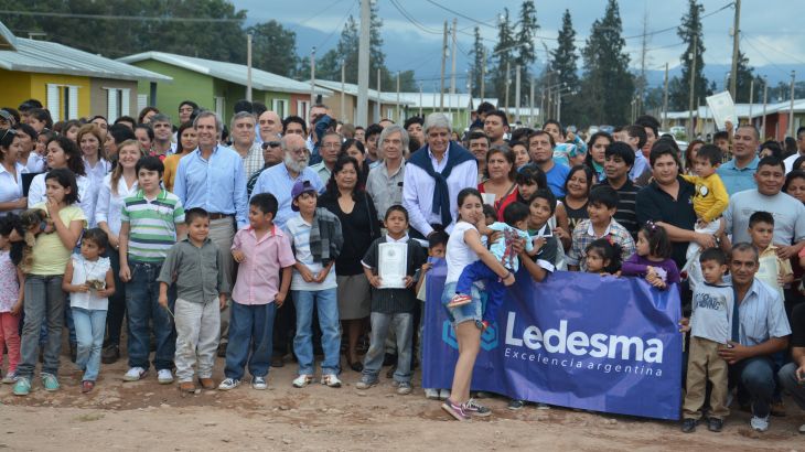 Programa Acceso a la Casa Propia: Ledesma realizó la segunda entrega de viviendas a 76 familias
