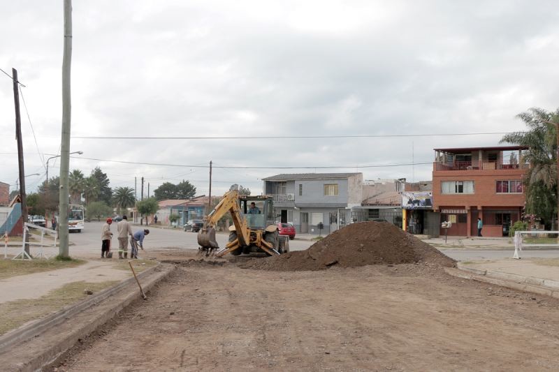 El Intendente recorrió Obras de Mejoramiento de calles y veredas que se ejecutan en Palpalá