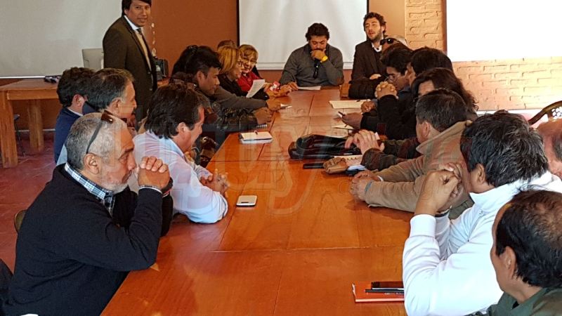 Paritarias 2017 en Jujuy: gremios rechazaron propuesta del gobierno pero la misma se comenzará a liquidar en julio