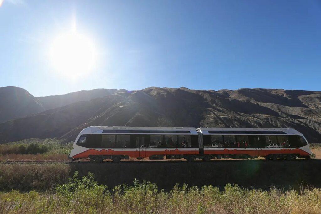 Terminó la espera: el tren solar comenzó a funcionar en Jujuy